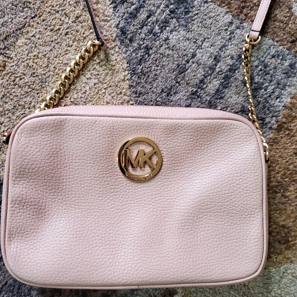Michael Kors crossbody bag
